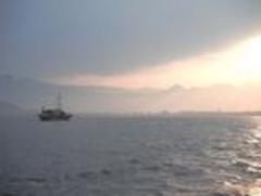 Ship's cook from Nigeria survives in air bubbles of sunken boat