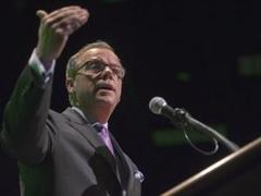 Wall calls on federal Liberal leader Justin Trudeau to pay back speaking fees