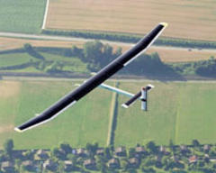Solar plane on cross-country trek lands in St. Louis
